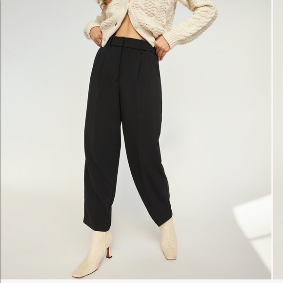 ARITZIA, Wilfred - Carrot Pant SOLD - Picture 1 of 4
